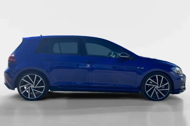 Volkswagen Golf (2019) thumbnail 4
