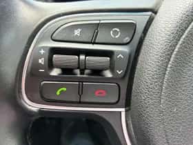Kia Sportage (2016) thumbnail 17