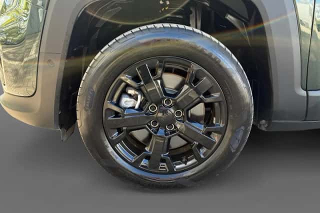 Jeep Renegade (2025) thumbnail 17