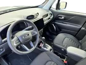 Jeep Renegade (2025) thumbnail 18