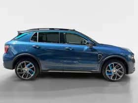 Lynk & Co 01 (2022) thumbnail 4