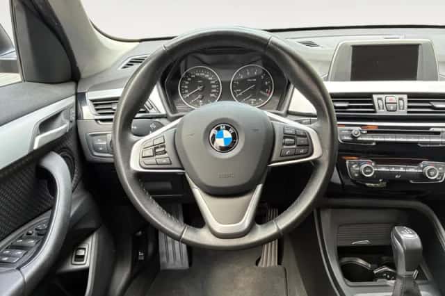 BMW X1 (2017) thumbnail 16