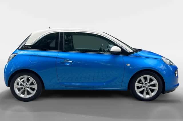 Opel Adam (2015) thumbnail 3