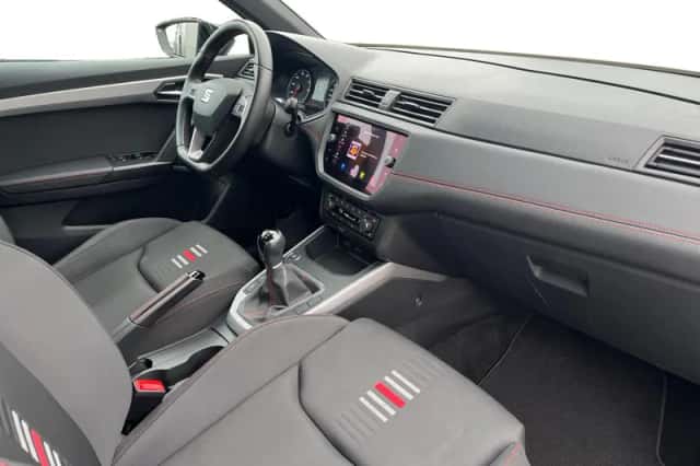 SEAT Arona (2021) thumbnail 3