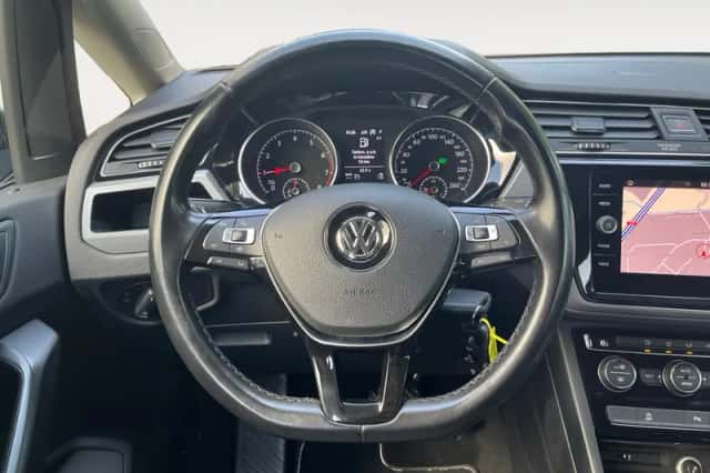 Volkswagen Touran (2019) thumbnail 19