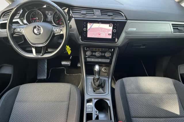 Volkswagen Touran (2019) thumbnail 23