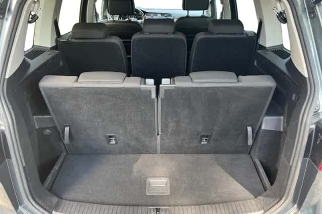 Volkswagen Touran (2019) thumbnail 10