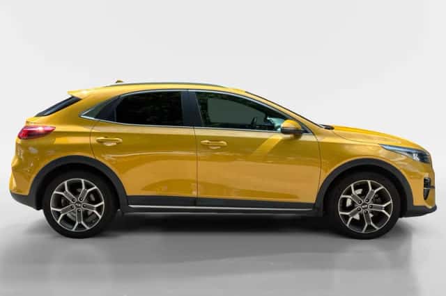 Kia XCeed (2021) thumbnail 4