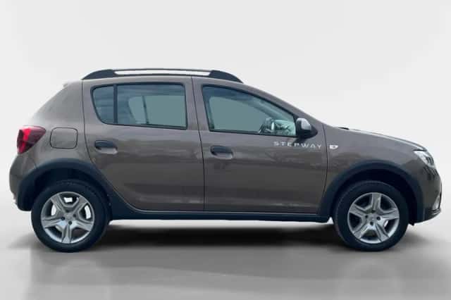 Dacia Sandero (2019) thumbnail 4