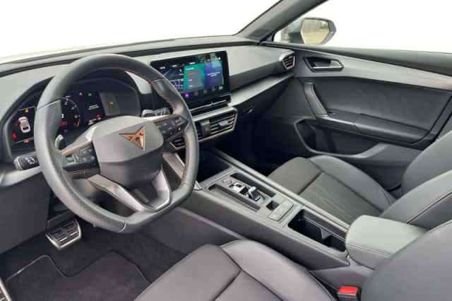 CUPRA Leon Sportstourer (2022) thumbnail 17