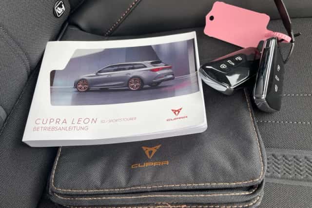 CUPRA Leon Sportstourer (2022) thumbnail 25
