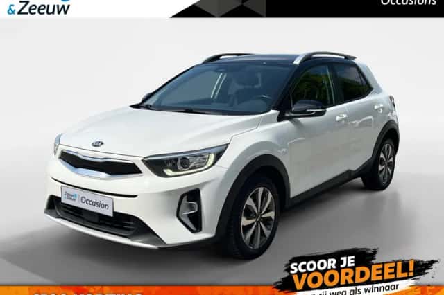 Kia Stonic (2021) thumbnail 1