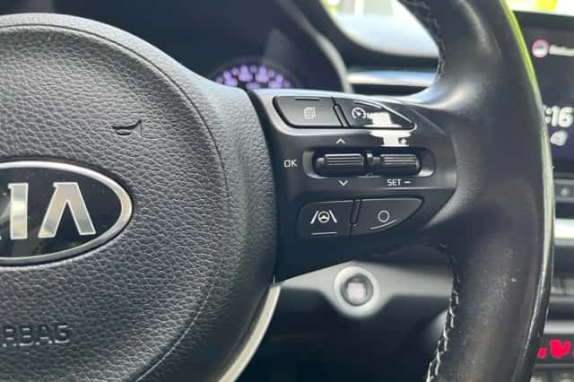 Kia Stonic (2021) thumbnail 21