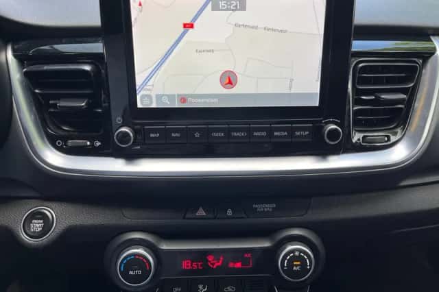 Kia Stonic (2021) thumbnail 24