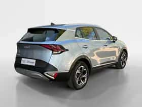 Kia Sportage (2023) thumbnail 2
