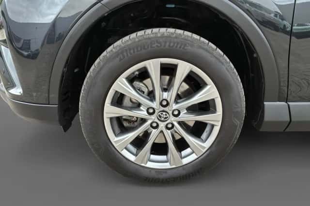 Toyota RAV4 (2018) thumbnail 15