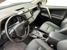 Toyota RAV4 (2018) thumbnail 17