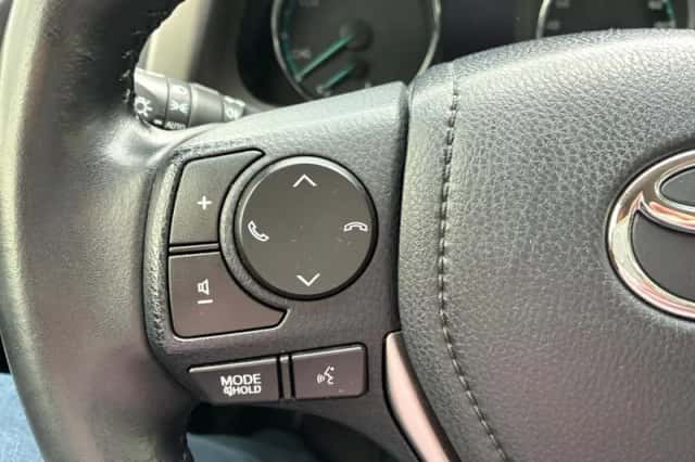 Toyota RAV4 (2018) thumbnail 19