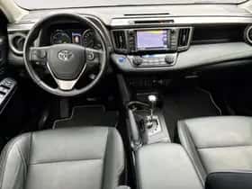 Toyota RAV4 (2018) thumbnail 22