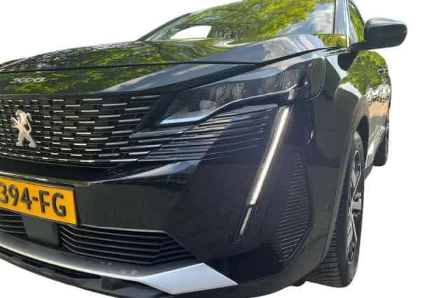 Peugeot 3008 (2021) thumbnail 16