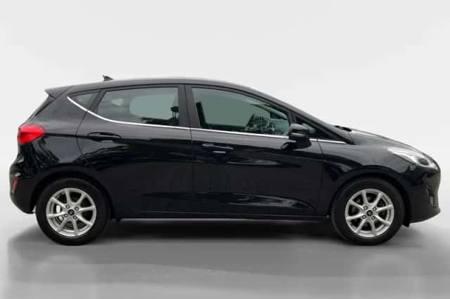 Ford Fiesta (2021) thumbnail 4