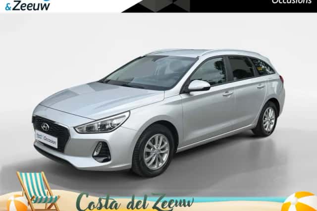 Hyundai i30 (2017) thumbnail 1