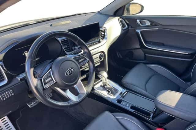 Kia Ceed Sportswagon (2022) thumbnail 17