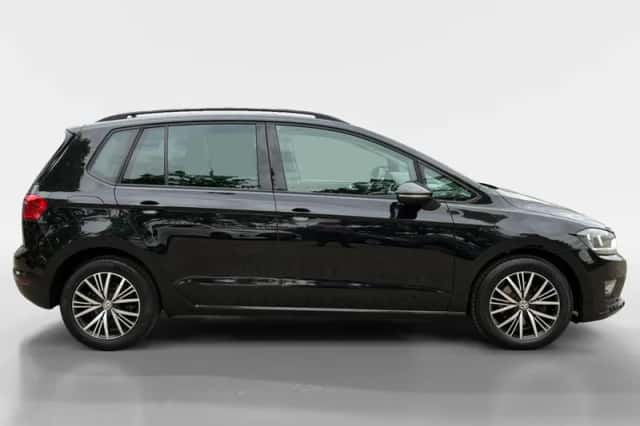 Volkswagen Golf (2014) thumbnail 4