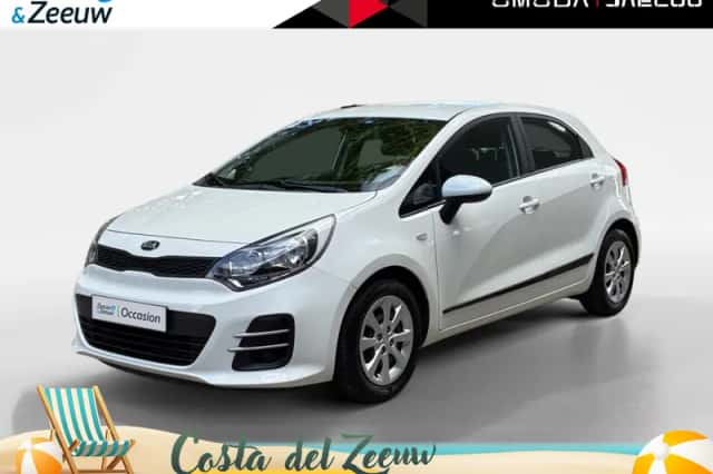 Kia Rio (2015) thumbnail 1