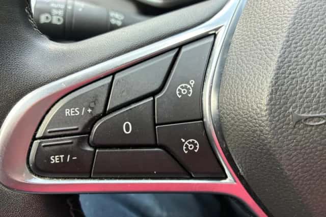 Renault Clio (2020) thumbnail 18