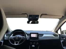 Renault Captur (2021) thumbnail 13