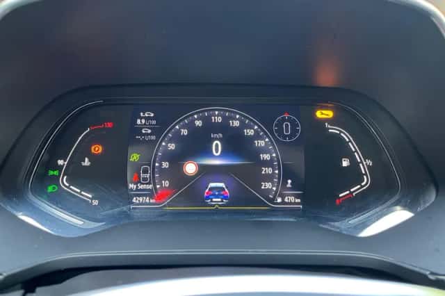 Renault Captur (2021) thumbnail 21