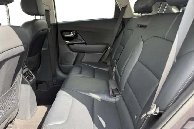 Kia Niro (2018) thumbnail 6