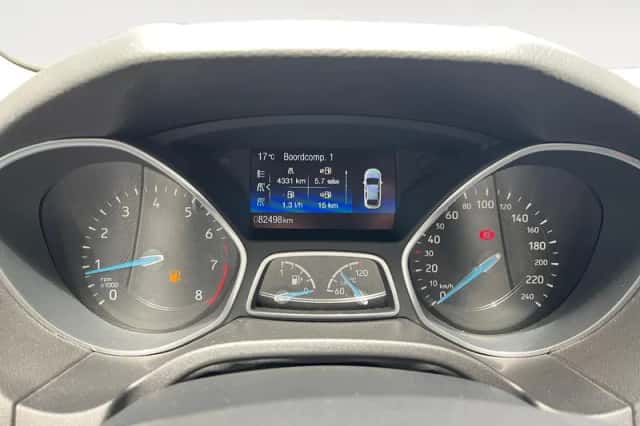 Ford Focus (2018) thumbnail 21