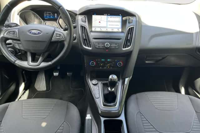 Ford Focus (2018) thumbnail 22