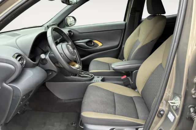 Toyota Yaris Cross (2023) thumbnail 5