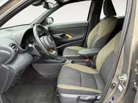 Toyota Yaris Cross (2023) thumbnail 5