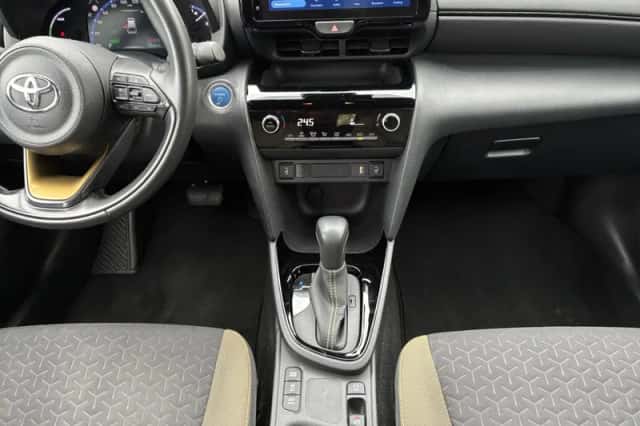 Toyota Yaris Cross (2023) thumbnail 8