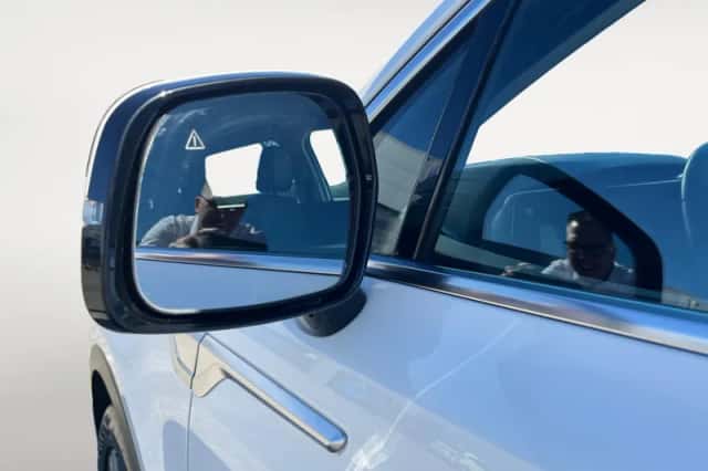 Kia Sorento (2021) thumbnail 15