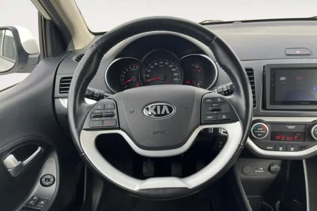 Kia Picanto (2016) thumbnail 18