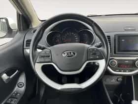 Kia Picanto (2016) thumbnail 18