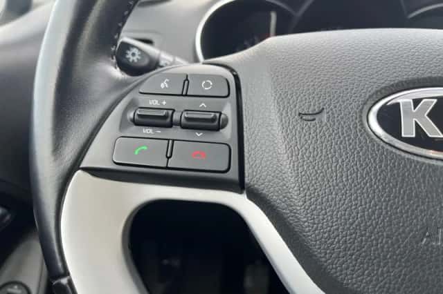 Kia Picanto (2016) thumbnail 19