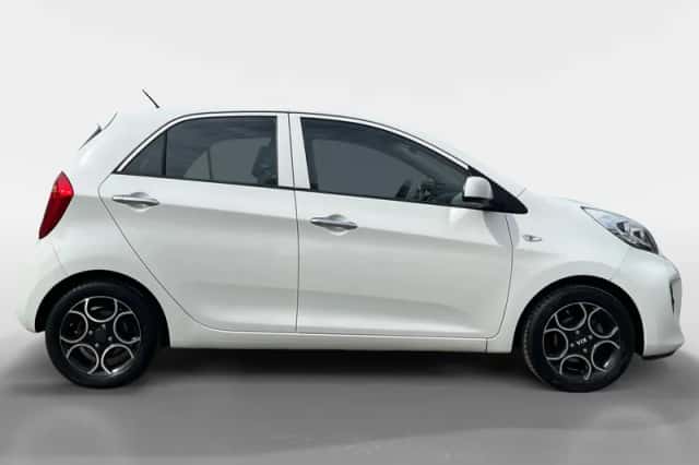 Kia Picanto (2016) thumbnail 4