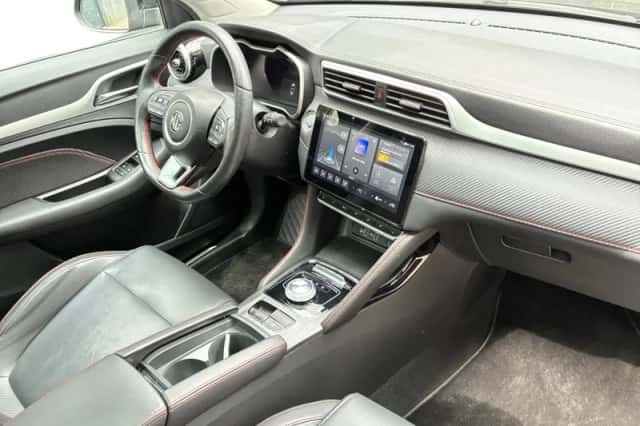 MG ZS EV (2022) thumbnail 3