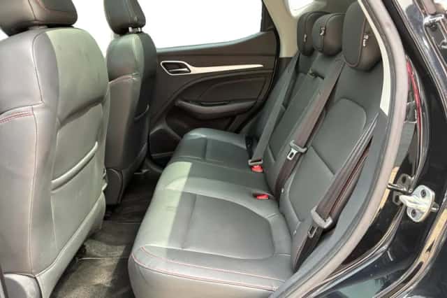MG ZS EV (2022) thumbnail 6