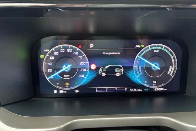 Kia Sorento (2021) thumbnail 19