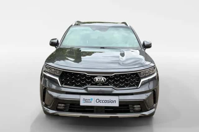 Kia Sorento (2021) thumbnail 4
