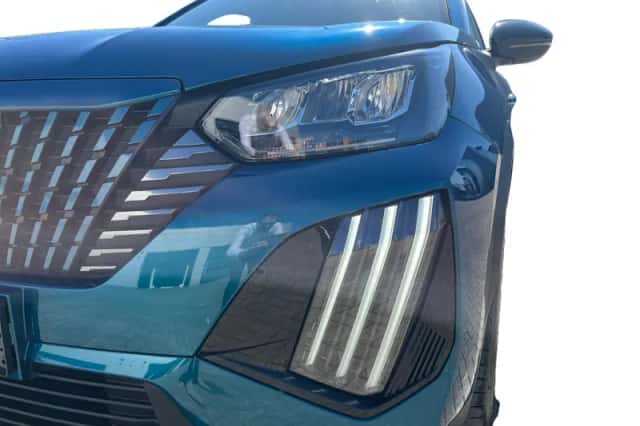Peugeot 2008 (2025) thumbnail 16