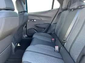 Peugeot 2008 (2025) thumbnail 6