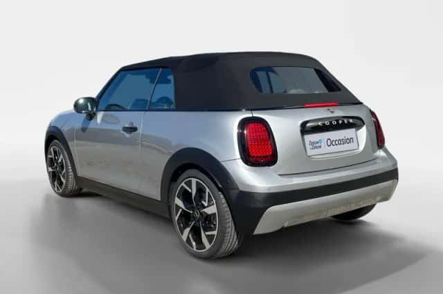 MINI Cooper (2025) thumbnail 11